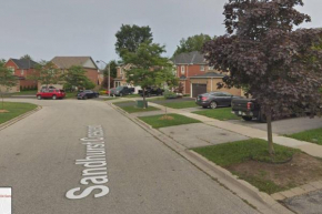 Large Separate Entrance Basement Unit 2Beds 1Washroom Sleeps 4-6